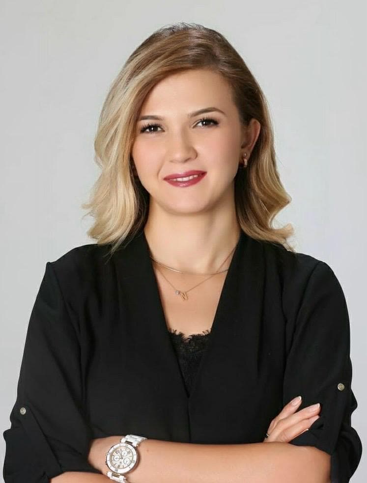 Nihal Sakallı — İşe Alım Uzmanı, Revizyon Gayrimenkul